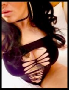 Justina — Luxe massage attendant, Ottawa